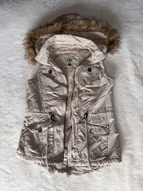 YMI Cream Hooded Vest with Faux Fur Trim